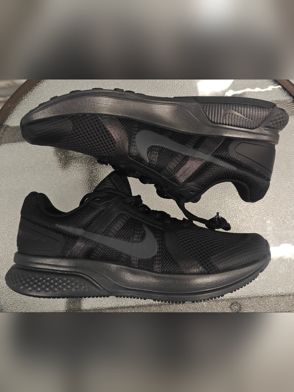 Nike Run Swift 2 Black Running Shoes 2022 New Size 10